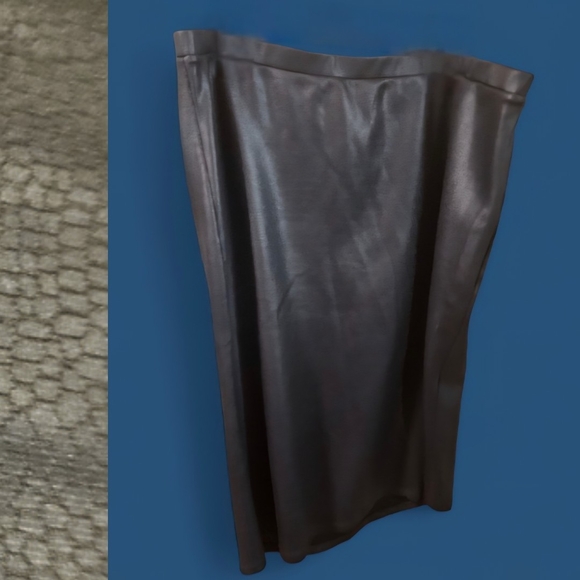 🍂 BB Dakota Black Midi Skirt From Nordstroms - Picture 1 of 2
